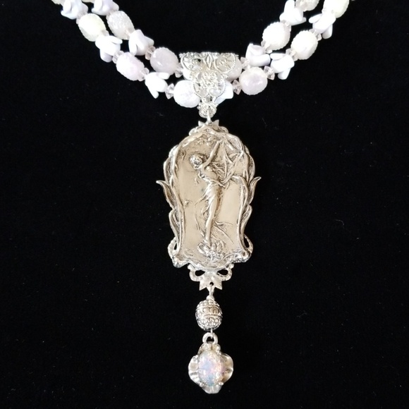 Handmade Jewelry - Vintage Lucite Necklace with Art Nouveau Lotus